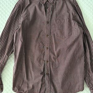 Banana Republic Men's Button-Down Check Shirt in Burgundy and White